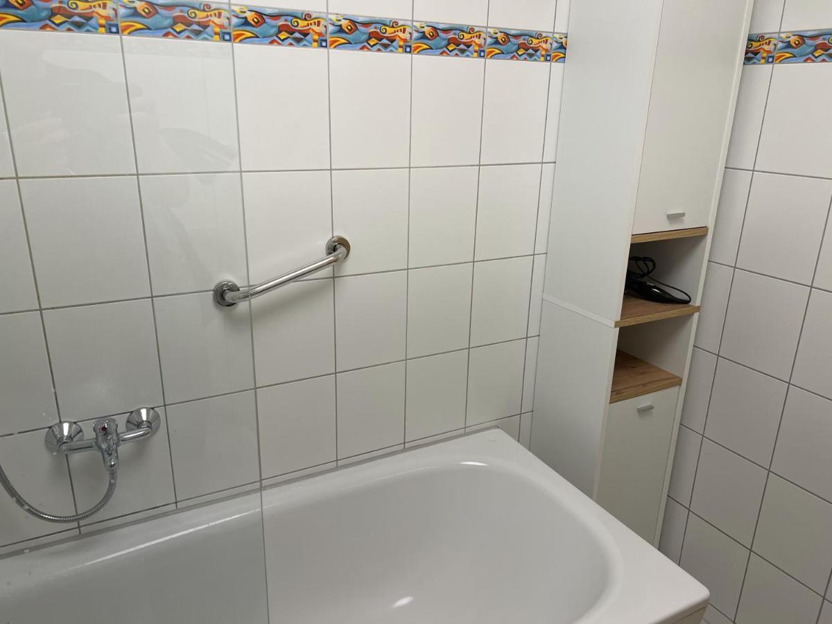 Jena City Apartment, Balkon, Sonnig, Wifi, Parkplaetze, Naehe Zentrum Εξωτερικό φωτογραφία